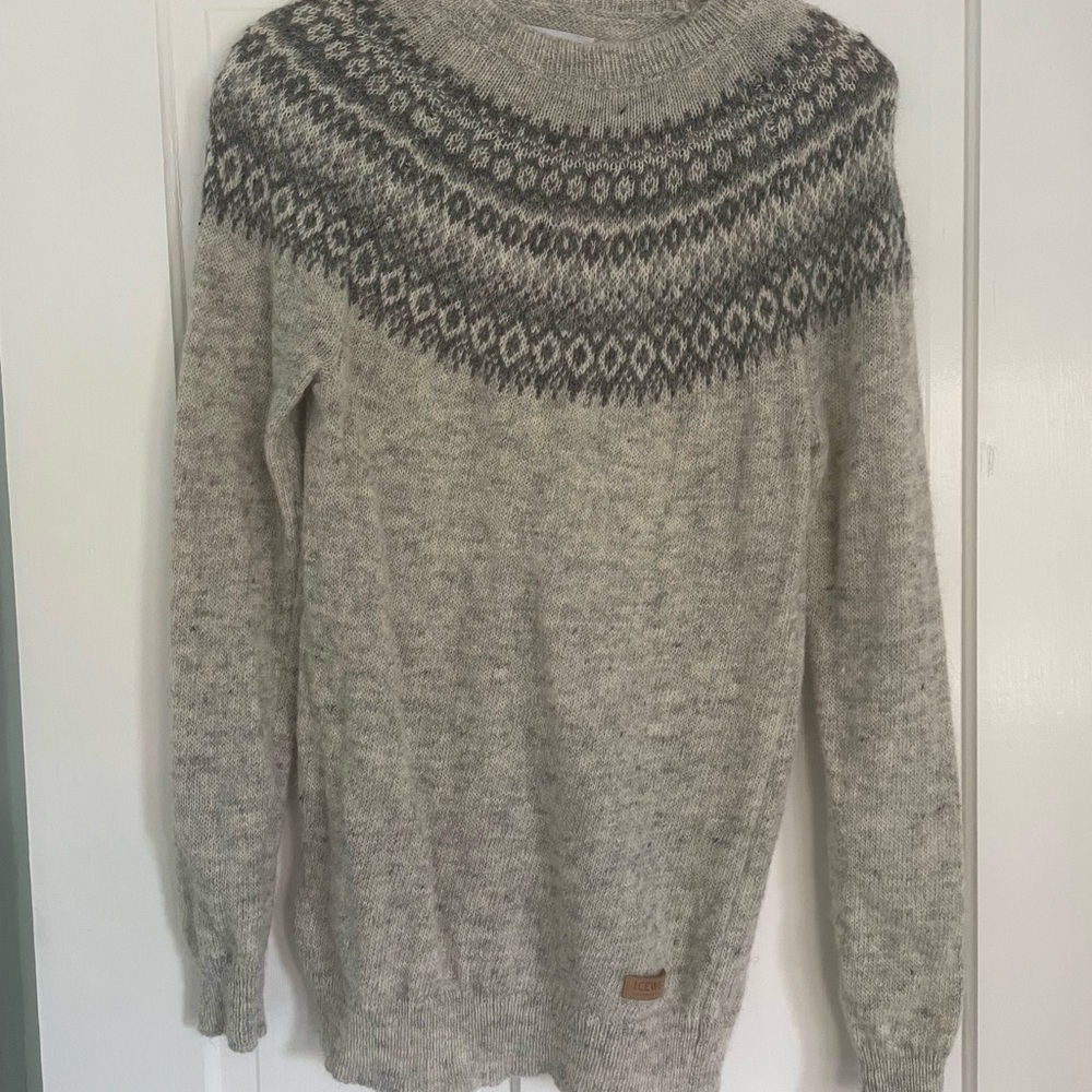 Nordic Yoke Crewneck Sweater - Light Gray